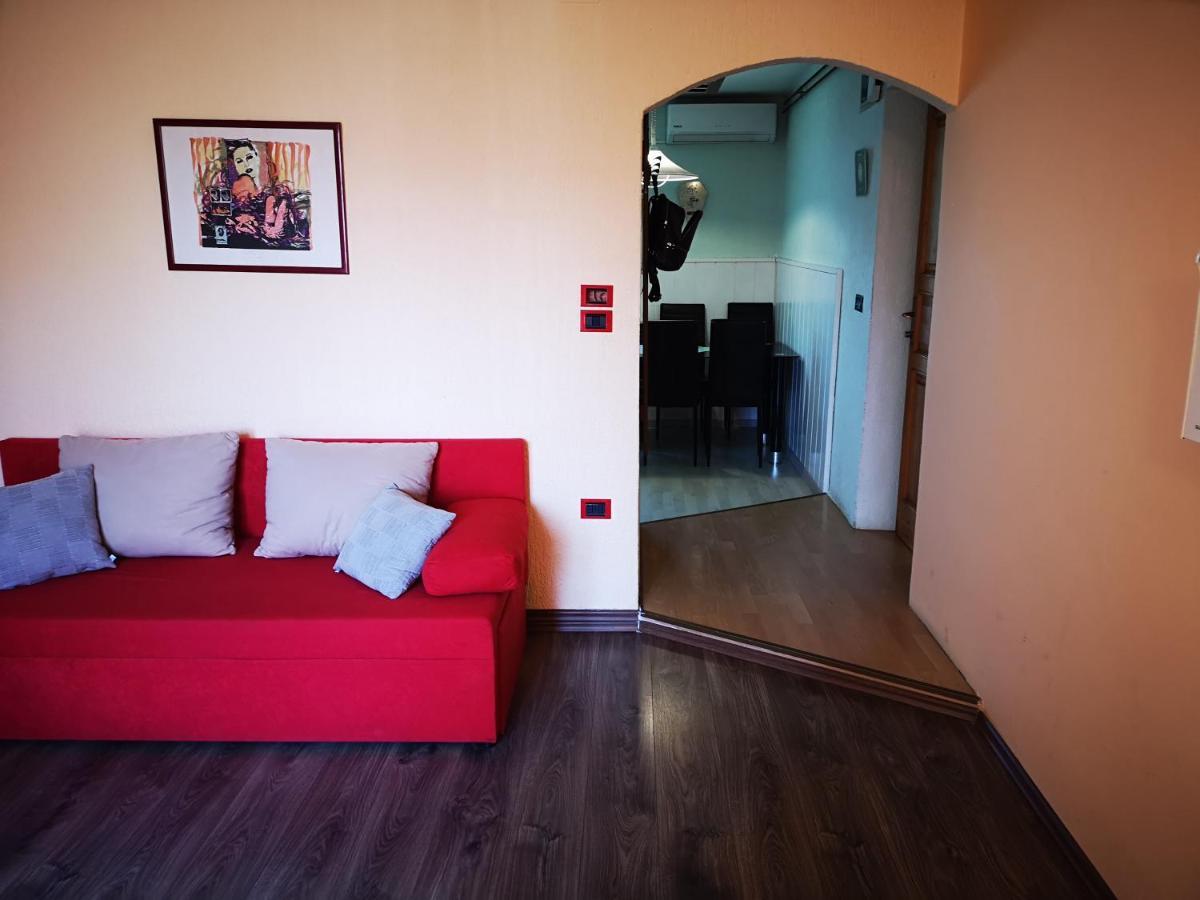 Apartment Vanja Pula Exterior foto